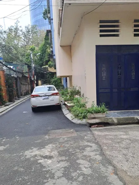 Bán nhà 35m2, 5 tầng, mt 3,5m giá 5,2tỷ ngõ nông, ô tô đỗ cửa, châu đài, thượng cát, bắc từ liêm