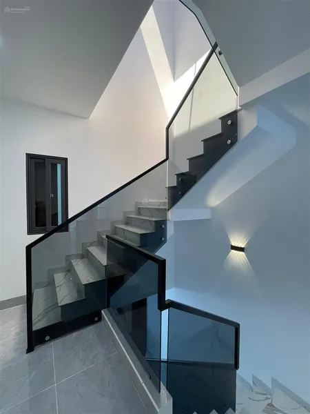Nhà 3 tầng tái định cư ngọc hiệp phường tây nha trang dt 96,8m2 ngang 4,5m đường 13m