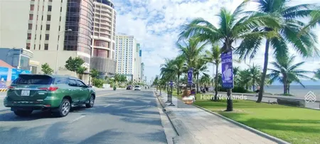 Bán 300m2 đất mặt tiền biển đường trường sa ngay lối xuống biển ngang 15m giá chỉ 31 tỷ khu tân trà