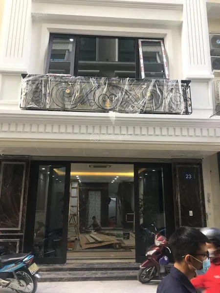 Bán nhà nguyễn văn lộc 110m2 5 tầng mặt tiền 6m hơn 32 tỷ kinh doanh ô tô tránh cc 0961 318 ***