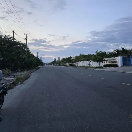 Cần bán 4000m2 và 9.000m2 đất làm nhà xưởng mộc khu công nghiệp, điện bàn, quảng nam cũ