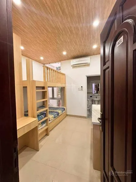 Bán chdv đường cách mạng tháng tám quận 3 81 m2 6 tầng 15 pn