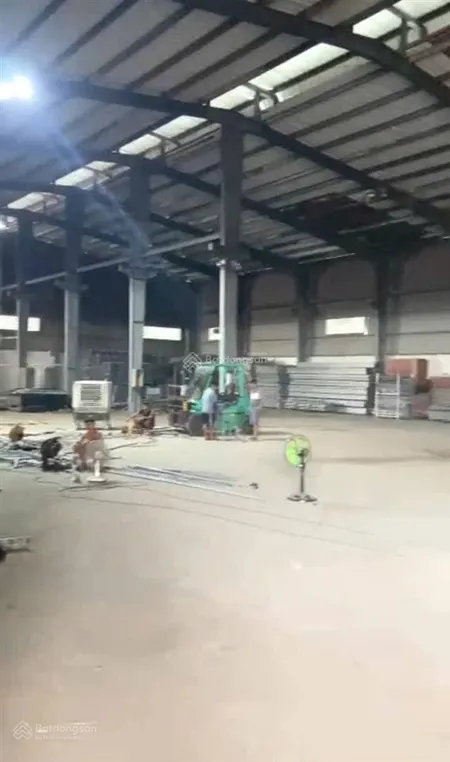 Nhà xưởng 3600m full đất thổ cư xã long khê cần đước long an, đường thông, container vào