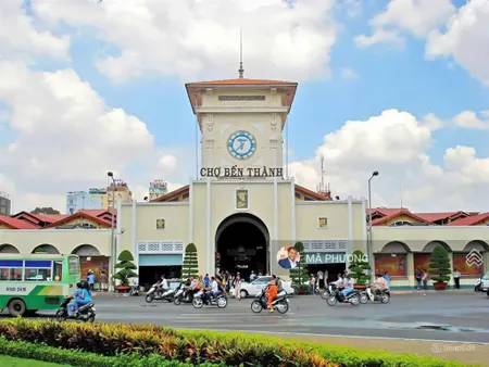 Siêu vị trí ngay gần chợ bến thành quận 1, bề ngang 11m