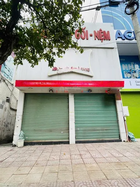 Chào bán nhà cấp 4 mặt tiền núi thành siêu vip, ngang 7m3, giá 9,2 tỷ