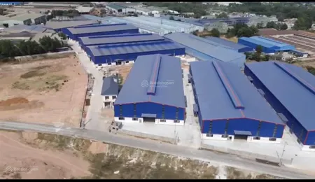 Bán nhà xưởng hợp đồng thuê 700tr/tháng đường dt 747 phường khánh bình tân uyên bình dương