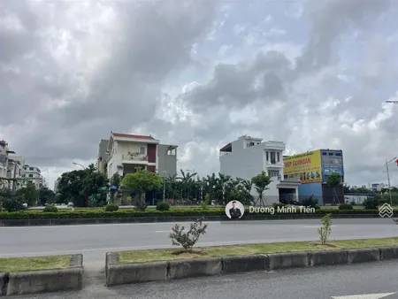82.7m2 mặt đường bùi viện gần lê hồng phong ngang 6m đông nam