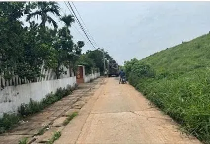 Bán mảnh đất thôn..võng lathiên lộchà nộigần kcn btlcách triển lãm a80 6km