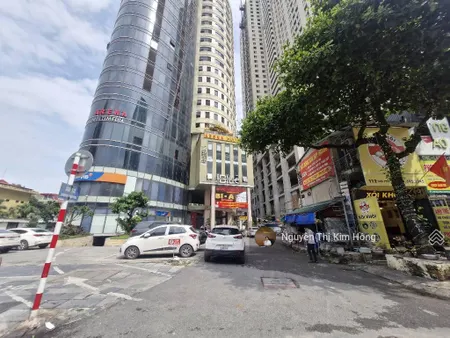 Bán đất tặng nhà 2 thoáng mộ lao, ô tô, lô đất hiếm trung tâm hà đông