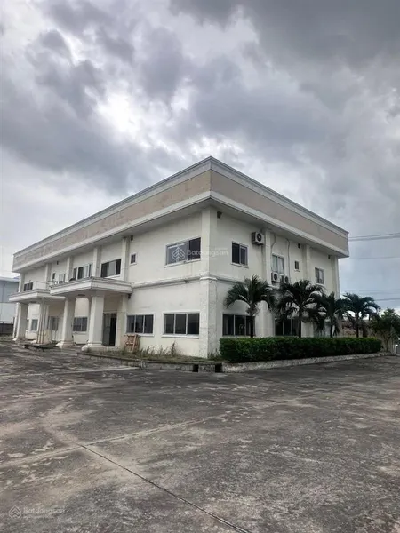 (chính chủ ) bán xưởng trong kcn minh hưng, chơn thành.. 8.300m2, xưởng 2.700m2 .. giá 26tỷ