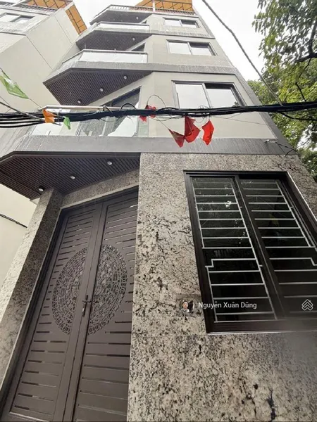 Nhà đẹp đón tết, bán nhà 5 tầng phường việt hưng, lô góc, 5.3 tỷ