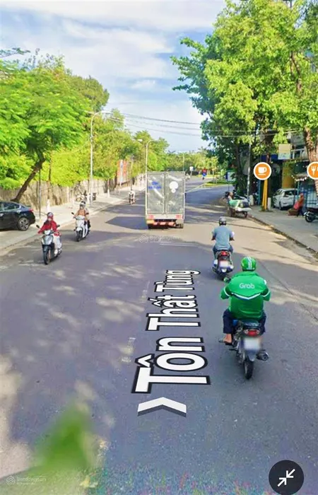 Hẻm tôn thất tùng cách biển hòn chồng 190m ] ** cách chỗ đậu ô tô 15m ** giá 3 tỷ 050 triệu