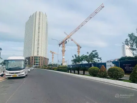 Bán đất xây khách sạn 25 40 tầng view biển, view sông đường bờ kè nha trang