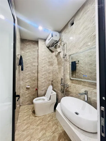 Chính chủ gửi bán nhà mới xây khu vực hiếm nhà bán láng hạ