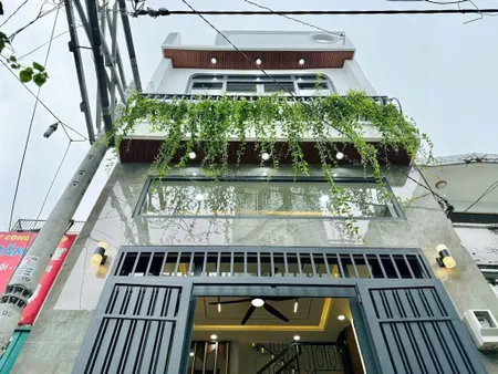 Nhà phố trung tâm giá cực hời chính chủ giá 3tỷ350 tại huỳnh tấn phát, 44m2
