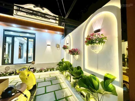Bán nhà sân vườn hồ cá koi không gian thiền ngay trung tâm