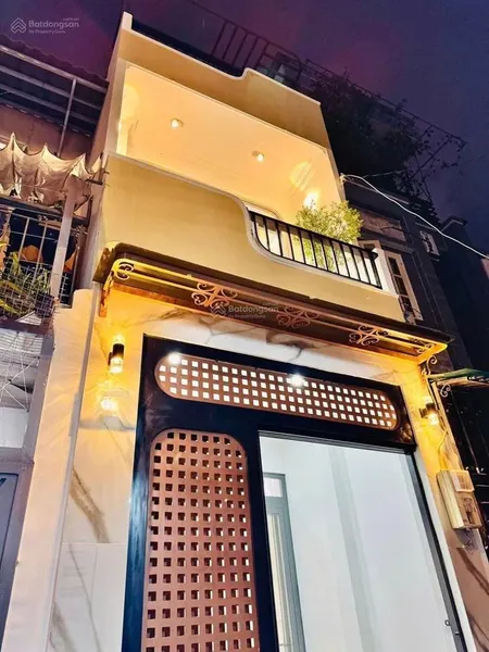 Bán gấp căn nhà siêu đẹp thành thái p14 q10. 44m2
