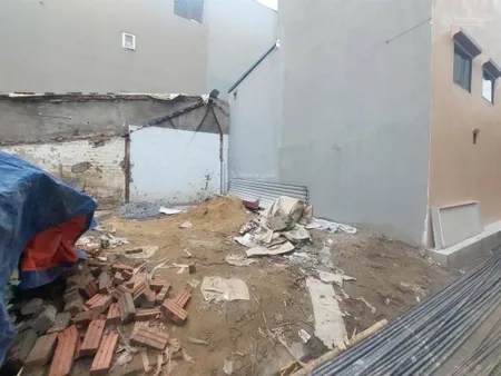 Bán đất phố chợ diêm gỗ, 5.3 tỷ, ô tô ngủ trong đất, mt 4.2m, ngõ thông bàn cờ
