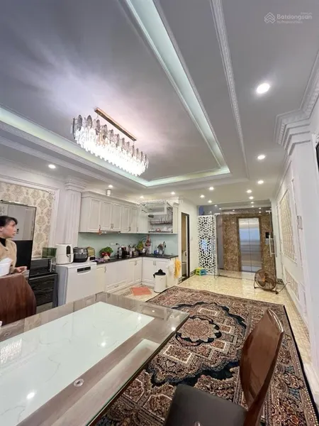 Cực phẩm! tây sơn đối diện đại học thuỷ lợi, ngõ thông, ôtô, full nội thất xịn. dt 58m2*6t