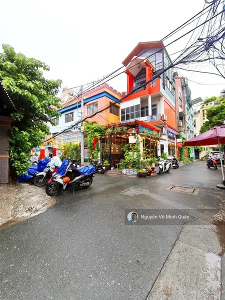 Nhà đẹp 3tầng bàu cát trương công định tân bình. dt 4.5mx17m. đường nhựa ôtô thông. 50m ra mặt tiền