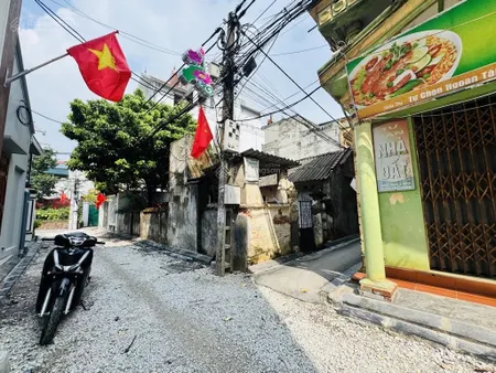 Bán 54m2 đất lê xá, mai lâm, đông anh. cách 7m ra trục chính oto, 30m ra chợ, tài chính ~ 5 tỷ.
