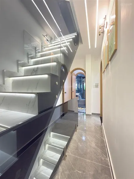 Chủ nhà trần hữu trang hiện tại cần bán nhà để xoay vòng vốn nhà đẹp đường trần hữu trang, khu nhà