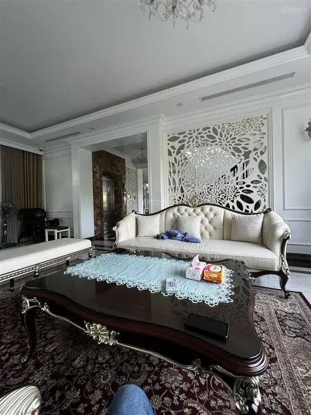 Mới ra biệt thự dịch vọng 200m2 44.5 tỷ 0978 025 ***