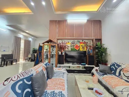 Bán gấp biệt thự làng qt thăng long 180m2 41 tỷ 0978 025 ***