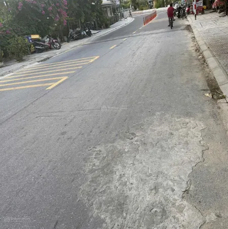 Bán đất mặt tiền đường nguyễn tri phương, cẩm nam, hội an gần 200m2 chỉ nhỉnh 4 tỷ