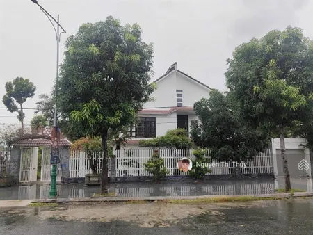 Lô đất 270m2 mt nguyễn đình chiểungang 12m gần biển mỹ khê và sông hàn