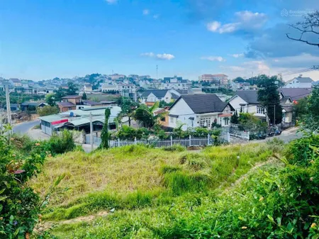 Đất biệt thự mặt tiền tô hiệu, dt 619m2, tách được 2 lô, view đẹp, đường nhựa ô tô. giá 15.5 tỷ