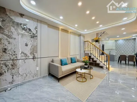 ✳️ Sắp đi nước ngoài bán nhà đường Nhất Chi Mai - Tân Bình / 60,4m2 / Giá 2 Tỷ 820
