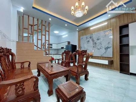 bán ngay căn nhà ngay Cây keo, Tân Phú. Giá: 2 tỷ 529/ 63m2, sổ hồng riêng công chứng ngay