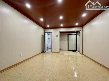 Nhà riêng Vũ Tông Phan - 29m2 2 tầng - Chỉ 1 .x tỷ