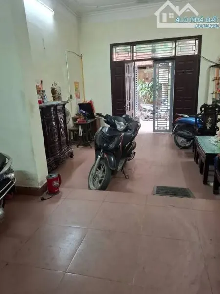 BÁN NHÀ YÊN BÁI 2 - HAI BÀ TRƯNG -GARA Ô TÔ - KINH DOANH - AN SINH ĐỈNH - 75M - 22 TỶ. -