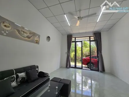 Bán nhà mới xây Hẻm 7 KDC Ngân Thuận Ôtô đậu trước nhà Full nội thất giá chỉ 1.5tỷ Có Sổ
