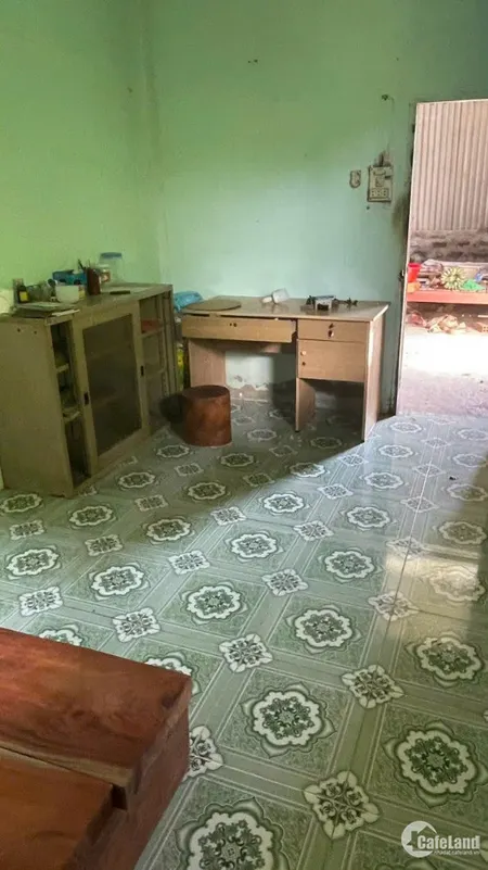 Bán Nhà Xưởng DT400m2, DX 1000m2, Gần chợ số 9 Xã Sông Trầu TBoom (Tin Hết Hạn)