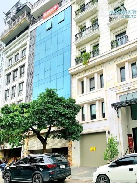 Ngõ 28 Xuân La, 60m2, Vỉa Hè, Nhiều Cây Xanh, 5 Tầng, Nhà Cực Đẹp, gần Hồ Tây