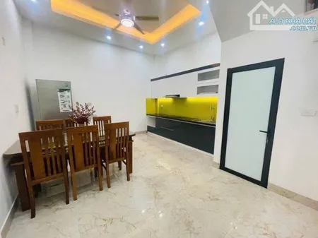 BÁN NHÀ PHỐ ĐỊNH CÔNG THƯỢNG - KIM GIANG - GẦN PHỐ - DT 45M - GIÁ 8.5 TỶ