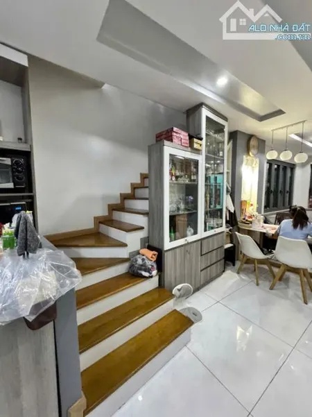NGUYỄN VĂN ĐẬU- P11- BÌNH THẠNH- 65M2- KO QH- 3 TẦNG- NGANG 5.1M- CHỈ 7.xxTỶ(TL).