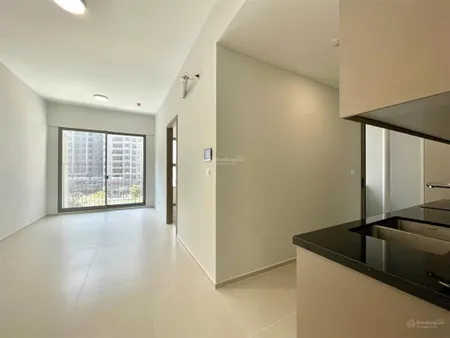 Bán căn 59m2 sổ hồng sẵn + view hồ bơi + giá 2.650 tỷ (102%) bao thuế phí + nhà mới 100%
