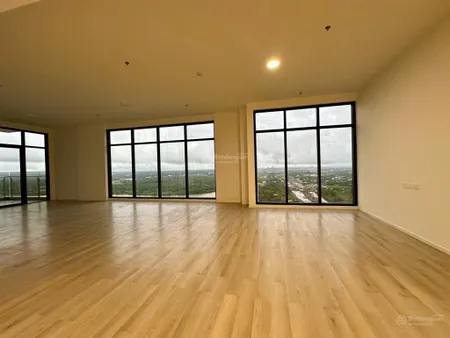 Cần bán penthouse masteri homes lumiere boulevard siêu hiếm 15 tỷ / dt 203m2