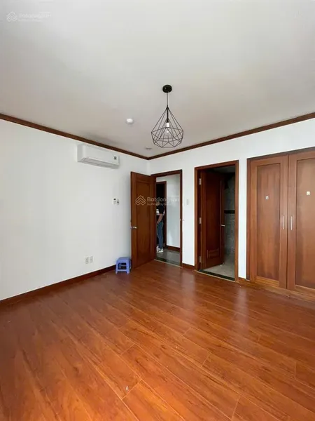 Bán căn hộ giai việt tạ quang bửu, p5, q8