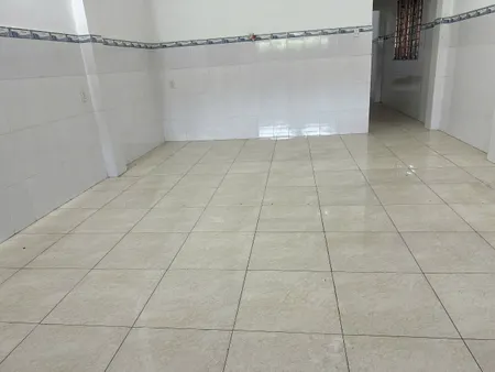 Cho thuê mặt bằng có nhà sẵn mặt tiền QL60 Mỏ Cày bắc