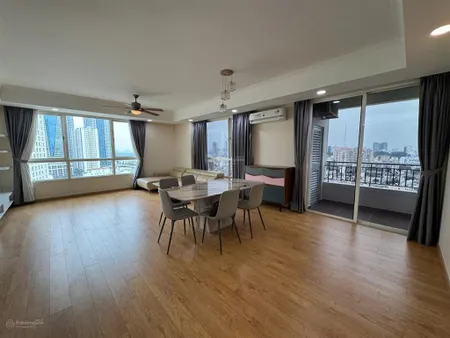 Bán căn hộ penthouse the manor, lầu cao view landmark 81 tuyệt đẹp, giá 19 tỷ/căn