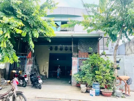 Bán xưởng mộc, về quê tại xã bà điểm, hóc môn, 170m, 6 tỷ thương lượng