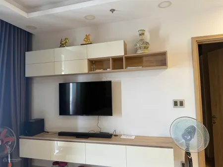 Chính chủ cần bán nhanh căn 2pn + full nội thất, chỉ với 9 tỷ, giá siêu rẻ so với thị trường.