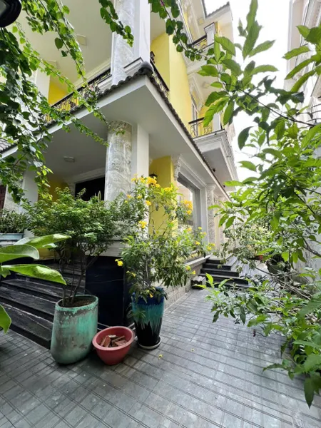 Mặt Tiền Đặng Thùy Trâm, P13, Bình Thạnh: DT 15x16m, Giá 33 Tỷ. Liên Hệ Chính Chủ: 0911160692 Ngô Tú. Vị Trí Đẹp, Đầu Tư Sinh Lời Cao!