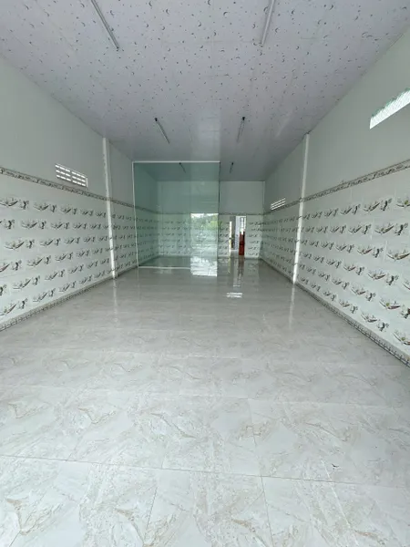Nhà mới 210m2 có thổ cư mặt tiền xã Mỹ Thạnh An