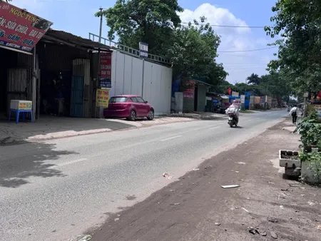 Chính chủ bán gấp giá chạm đáy chỉ 3.9 tỷ, 250m² mp xuân phương siêu phẩm kho xưởng, cửa hàng